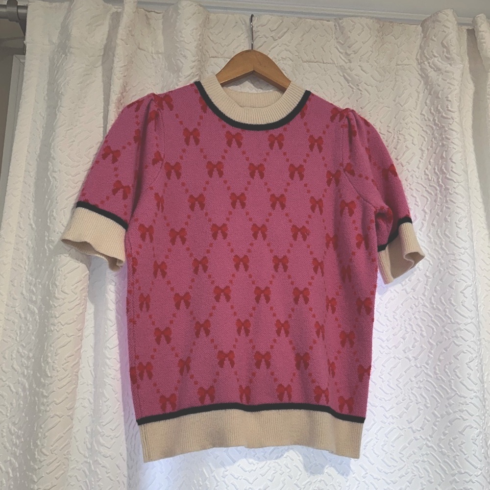 Pink and Red Patterned Short Sleeve Bow 🎀 Sweater